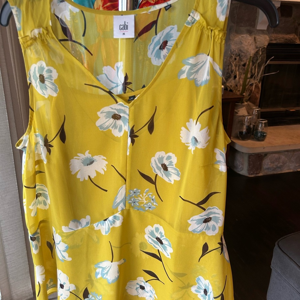 CAbi Dazzle Top.                        Yellow Floral Blouse